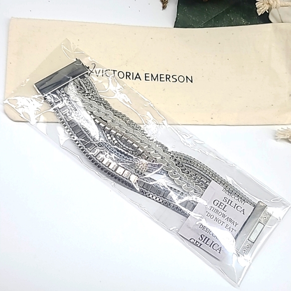 Victoria Emerson NIP $88 Multi-Strand Rhinestone cuff! Perfect Gift 🎁 - Picture 5 of 11
